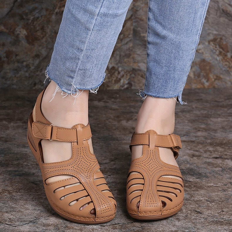 Airfleek Arch Support Wide Toe Box Closed Toe Sandals