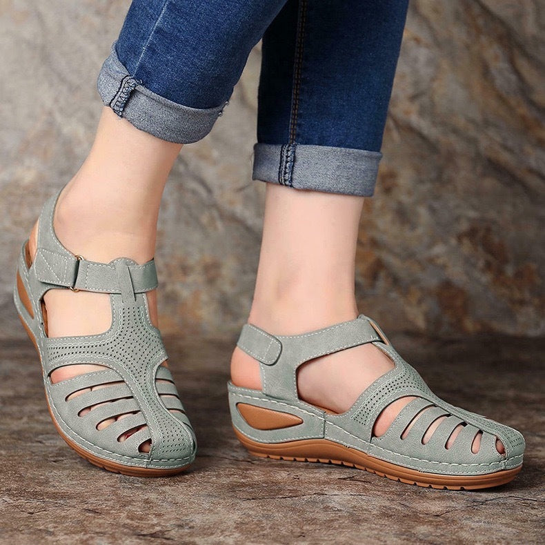 Airfleek Arch Support Wide Toe Box Closed Toe Sandals