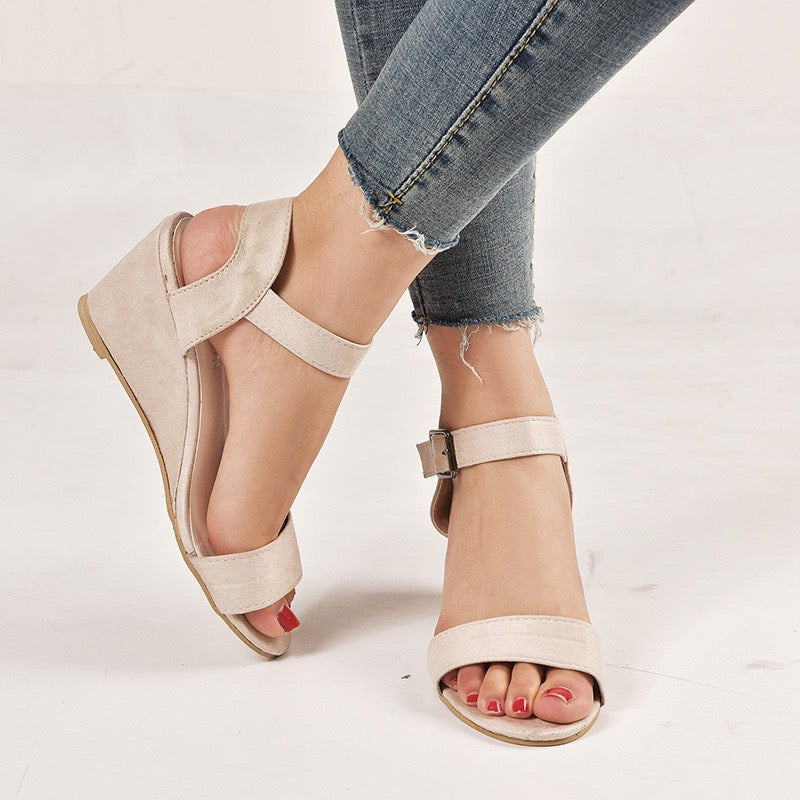 🔥Last Day 70% OFF -Women's Comfort Classic Wedge Bowtie Slide Sandals