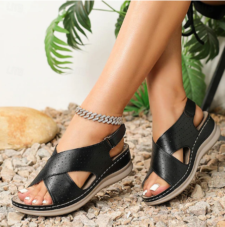 🔥Last Day 70% OFF - Women's  Vacation Chunky Platform Classic Leather Sandals