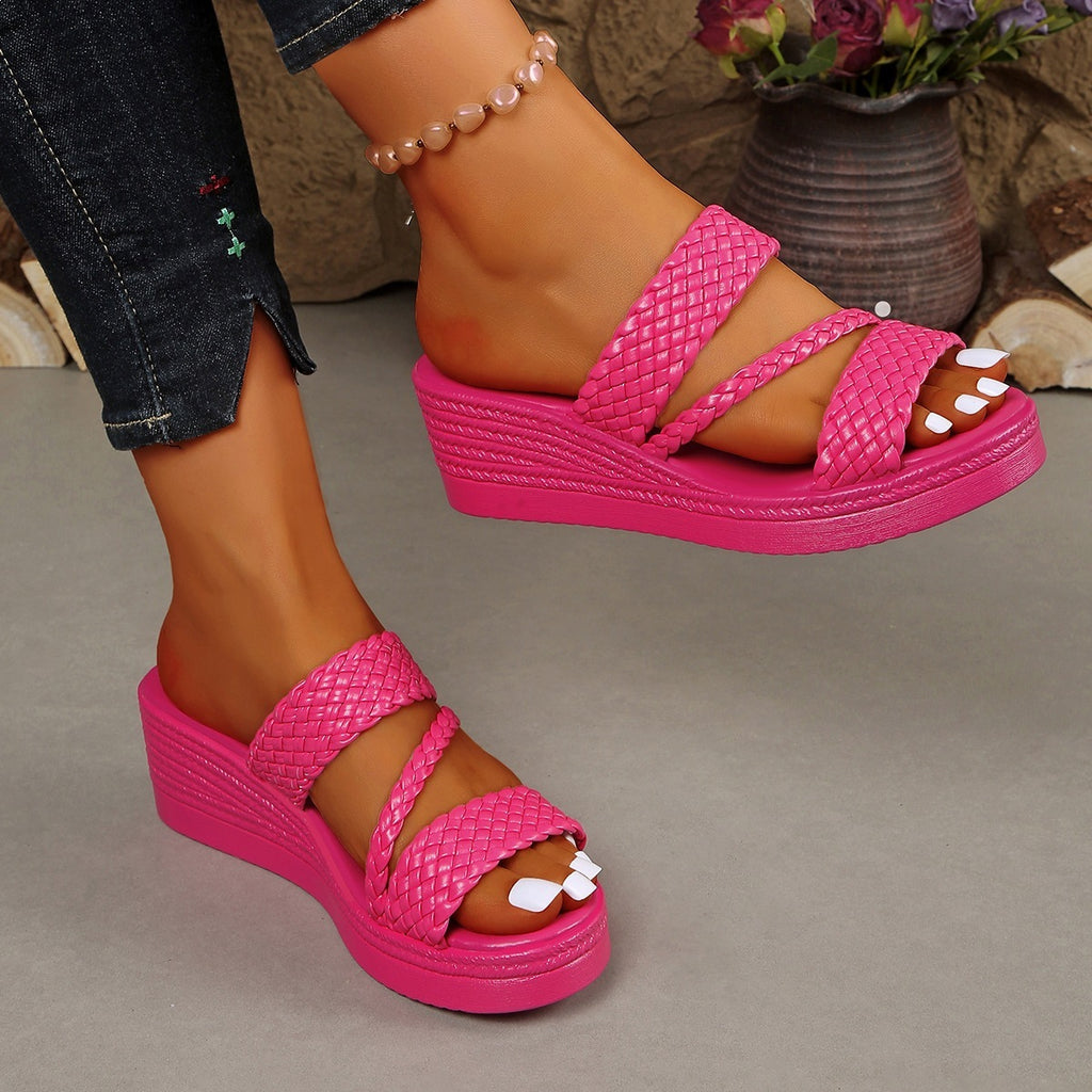 🔥Last Day 50% OFF -  Women's Comfortable Platform Slippers