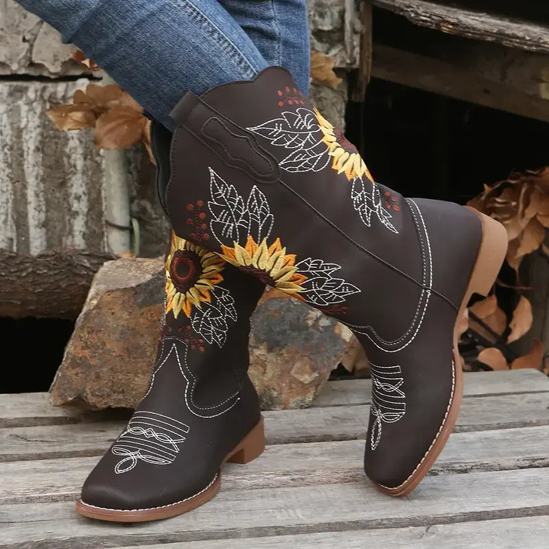 Low Heel Womens Chelsea Boots