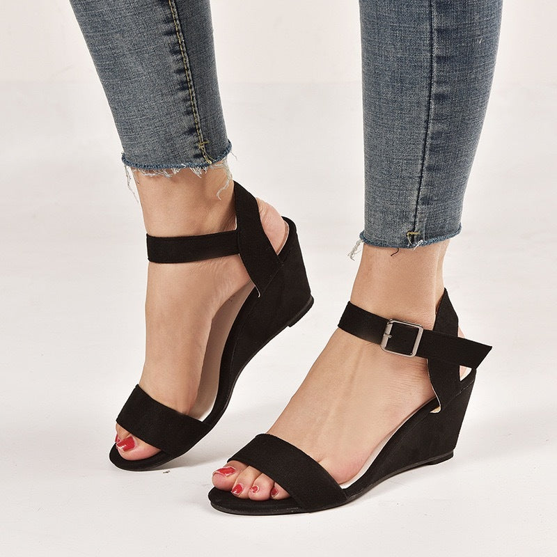 🔥Last Day 70% OFF -Women's Comfort Classic Wedge Bowtie Slide Sandals